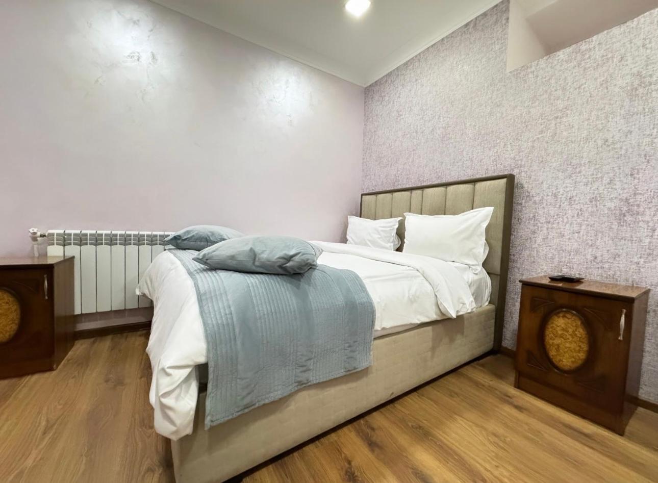 Yerevan Hotel 部屋 写真