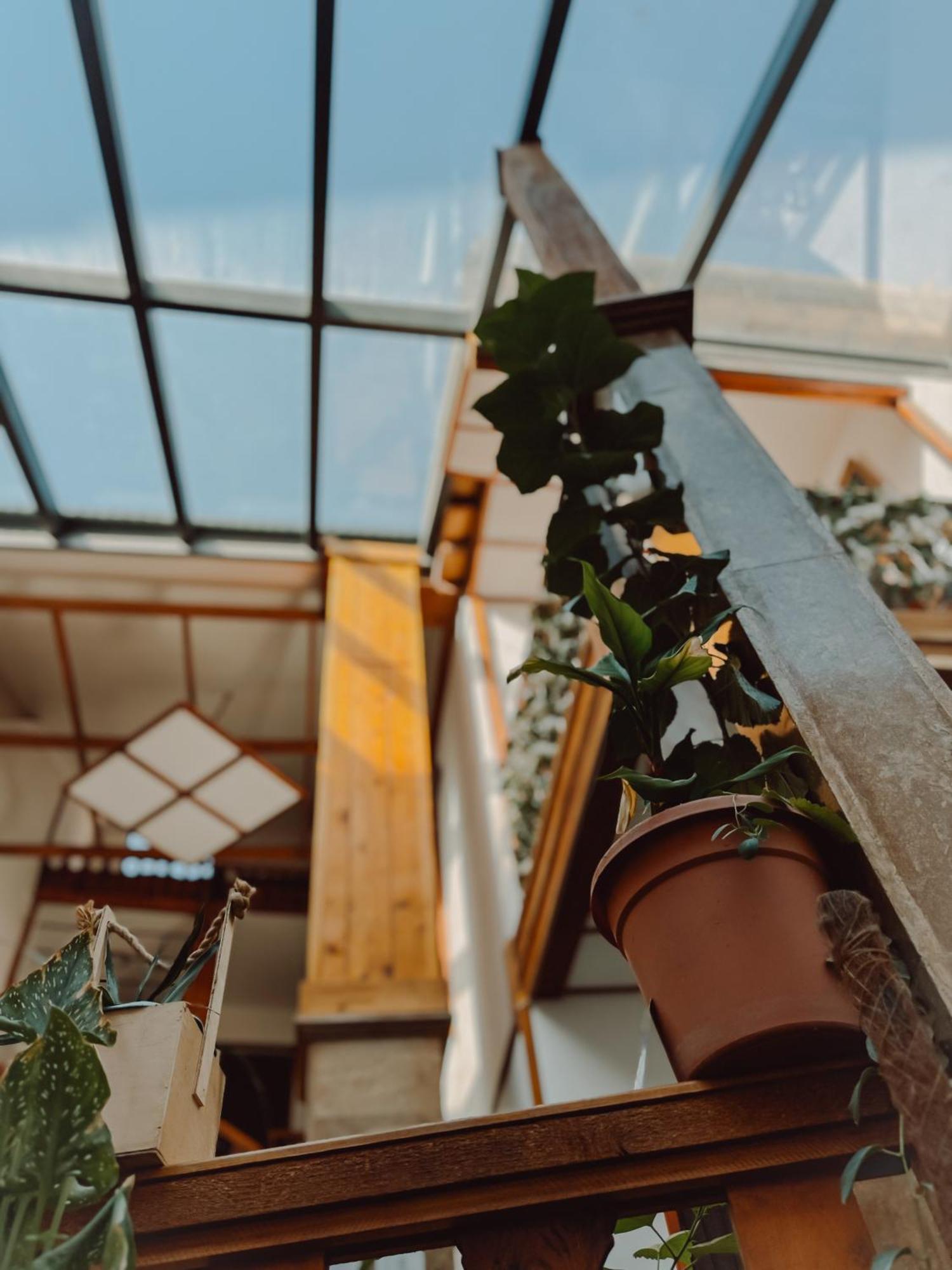 Yerevan Hotel エクステリア 写真