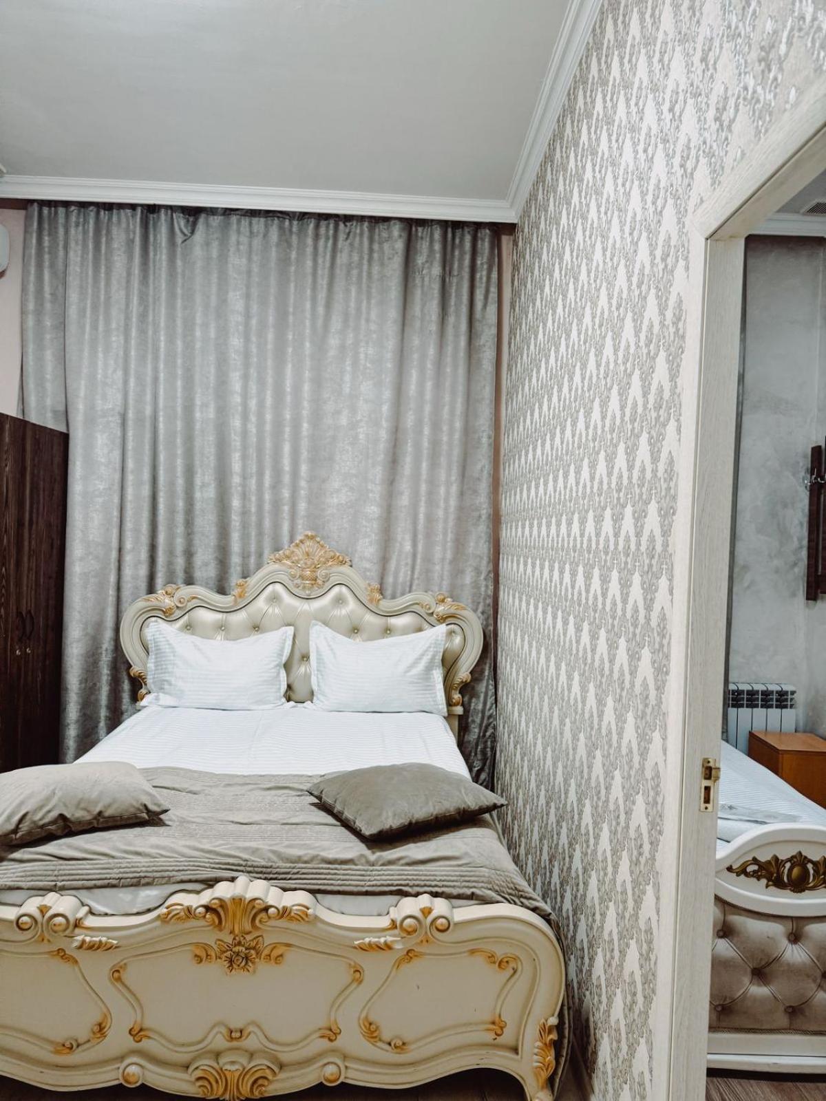 Yerevan Hotel 部屋 写真
